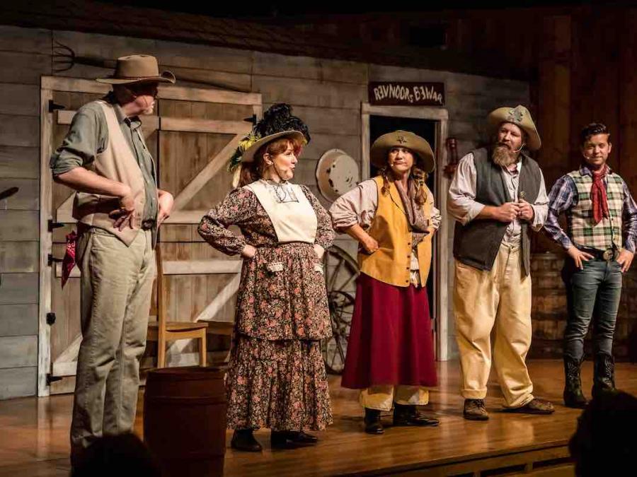 WhoDunnit Hoedown Murder Mystery Dinner Show Explore Branson
